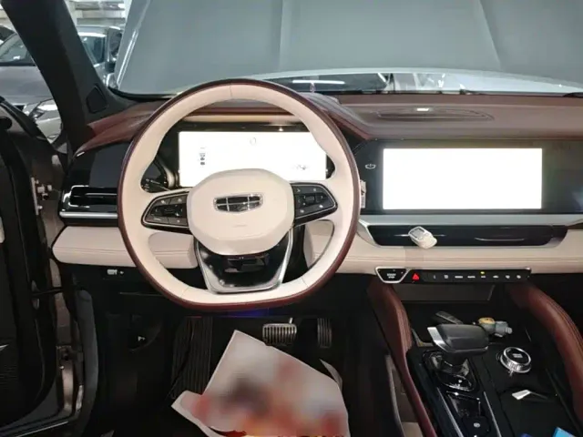 Geely Xingyue L — Фото автомобиля 10