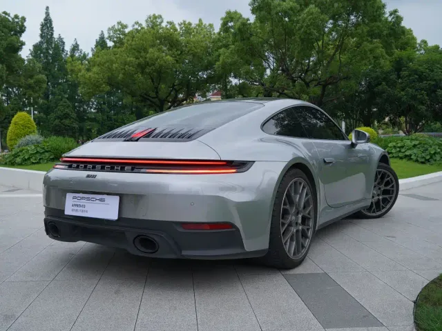 Porsche 911 — Фото автомобиля 16