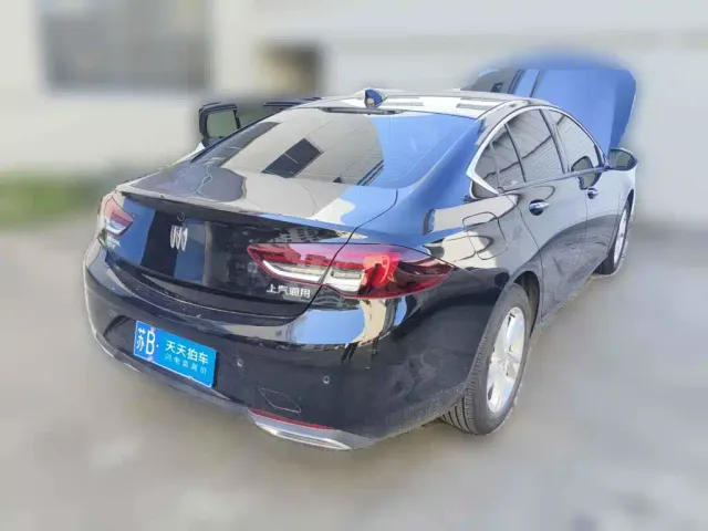 Buick Regal — Фото автомобиля 2