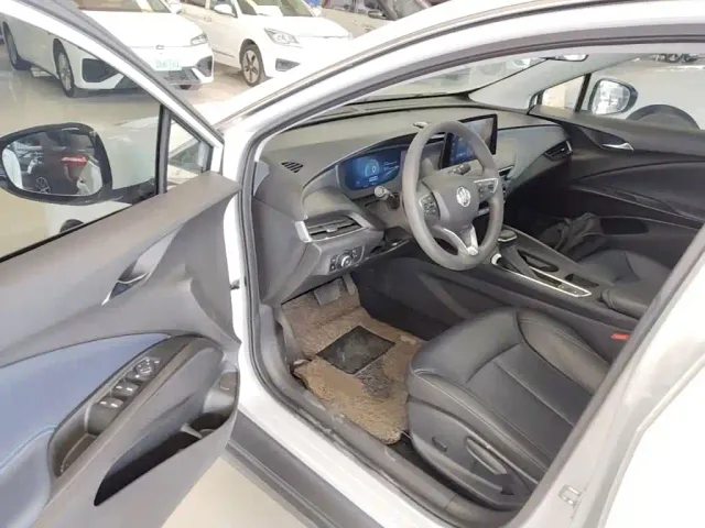 Buick Velite 6 — Фото автомобиля 15