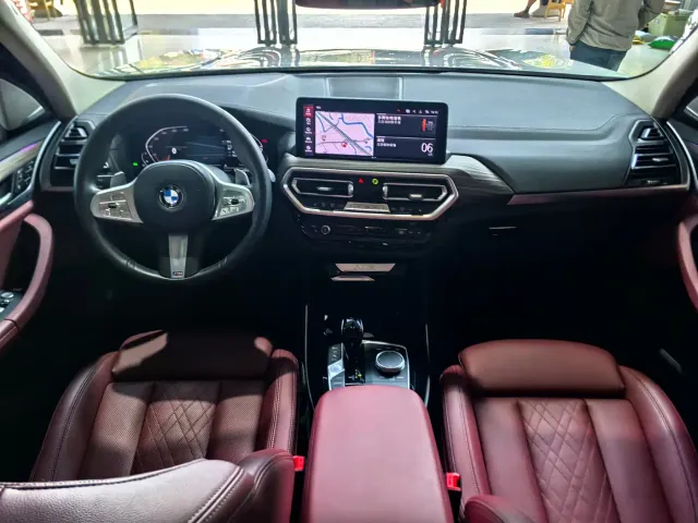 BMW X3 — Фото автомобиля 16