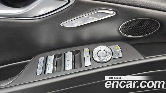 Genesis G80 Бензин 2.5 турбо AWD — Фото автомобиля 27