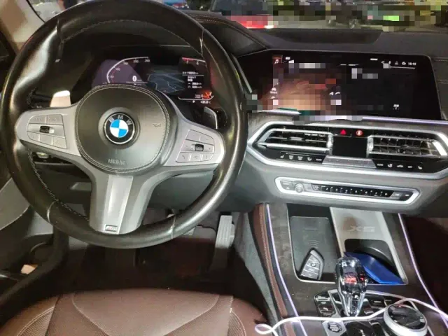 BMW X5 — Фото автомобиля 12