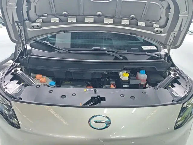 GAC Aion Y — Фото автомобиля 19