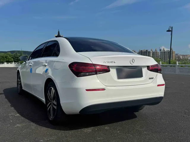 Mercedes-Benz A-Class — Фото автомобиля 4