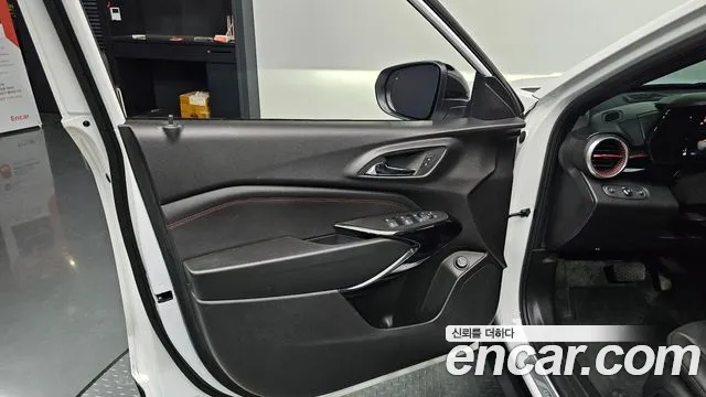 ChevroletGMDaewoo Trax Trax Кроссовер — Фото автомобиля 23