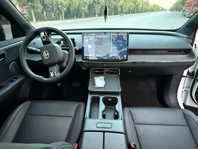 Toyota BoZhi 3X — Фото автомобиля 5