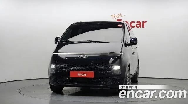 Hyundai Staria — Фото автомобиля 3