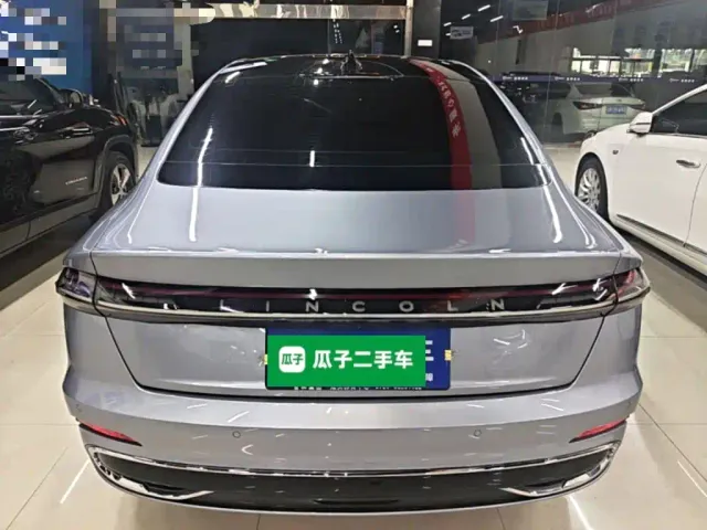 Lincoln Z — Фото автомобиля 5