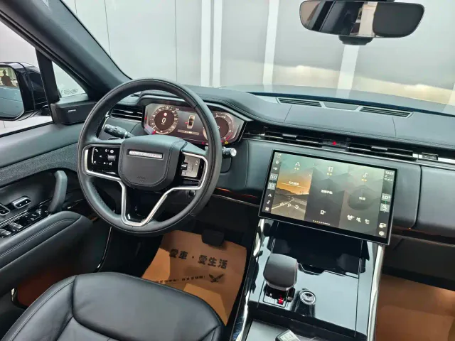 Land Rover Range Rover Sport — Фото автомобиля 9