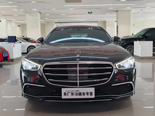 Mercedes-Benz S-Class — Фото автомобиля 2