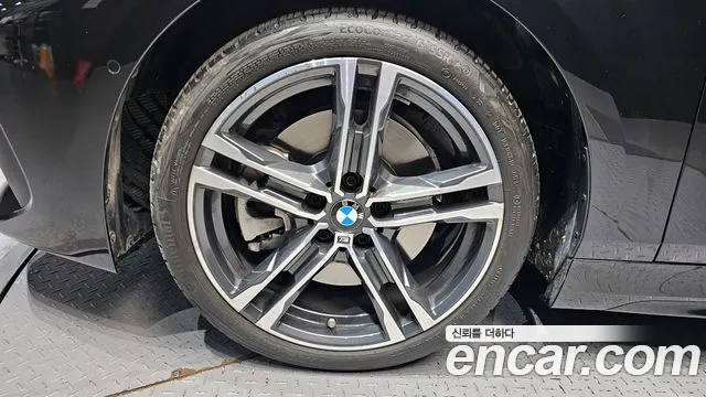 BMW 1-Series — Фото автомобиля 5