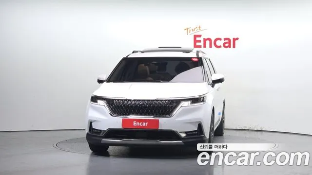 Kia Canival Carnival 4 поколение Бензин 9 мест Signature — Фото автомобиля 3