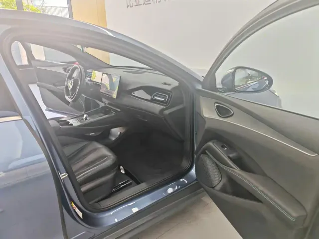 BYD Seal 06 — Фото автомобиля 12