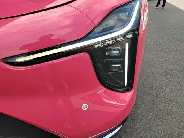 IM Motors LS6 — Фото автомобиля 23