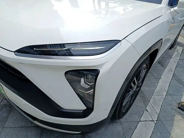 Nio EC6 — Фото автомобиля 23