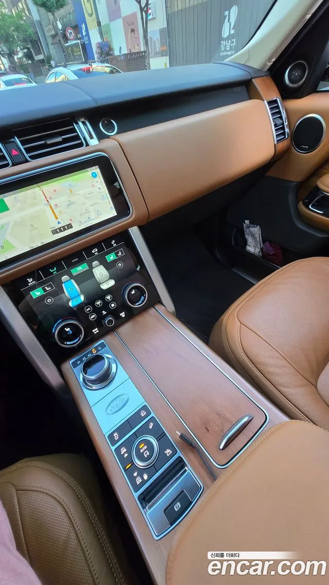 Land Rover Range Rover — Фото автомобиля 9
