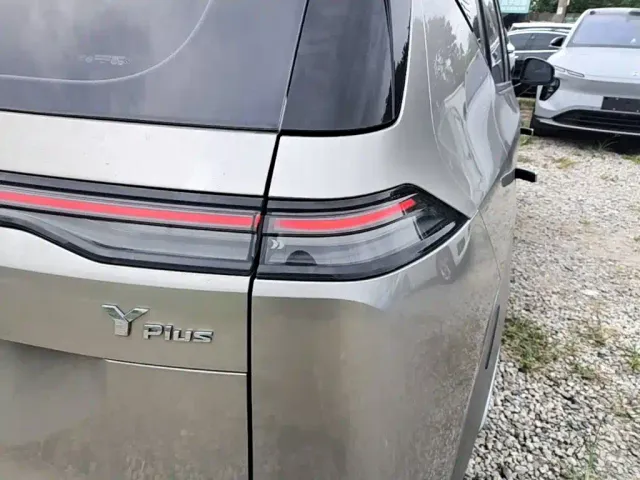 GAC Aion Y — Фото автомобиля 7
