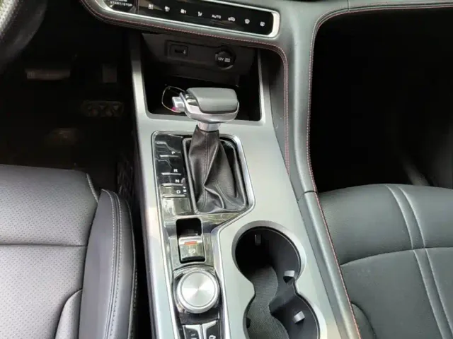 Changan CS75 Plus — Фото автомобиля 13