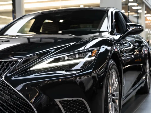 Lexus LS — Фото автомобиля 6