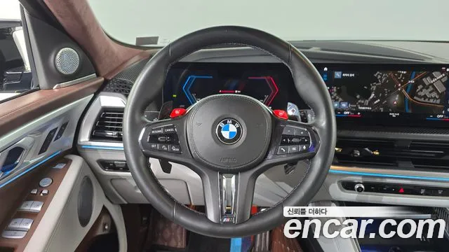 BMW XM G09 — Фото автомобиля 20