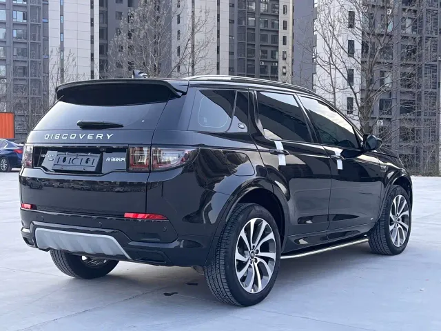 Land Rover Discovery Sport — Фото автомобиля 7