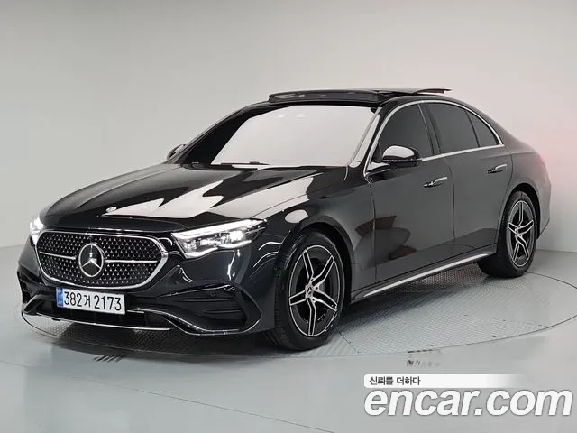 Фотография автомобиля — Mercedes-Benz E-Class W214