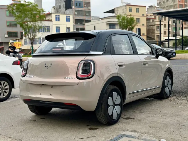 Wuling Binguo Pro — Фото автомобиля 19