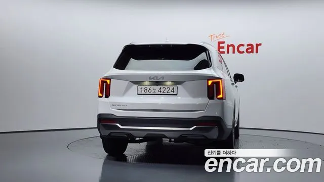 Kia Sorento Новый Sorento 4 поколение Бензин 2.5T 2WD — Фото автомобиля 4