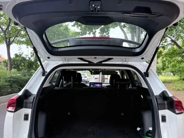 Haval H6 — Фото автомобиля 12