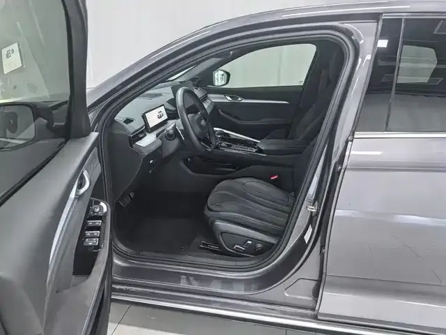 Geely Xingrui — Фото автомобиля 13
