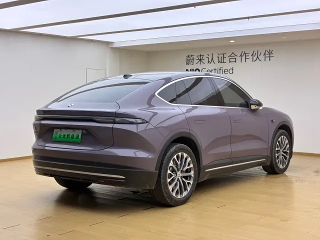Nio EC6 — Фото автомобиля 8