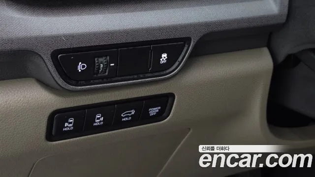 Kia Carnival 4th Gen — Фото автомобиля 28