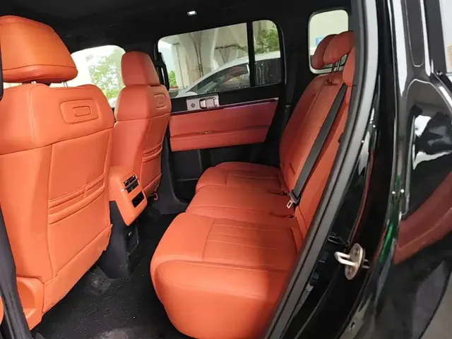 BYD FangChengBao Titanium 7 — Фото автомобиля 12