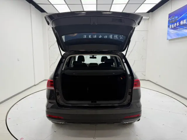 Volkswagen Tharu — Фото автомобиля 9