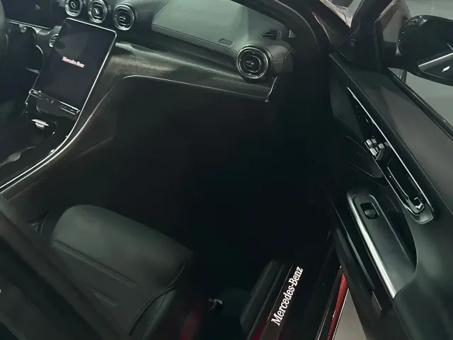 Mercedes-Benz C-Class — Фото автомобиля 4