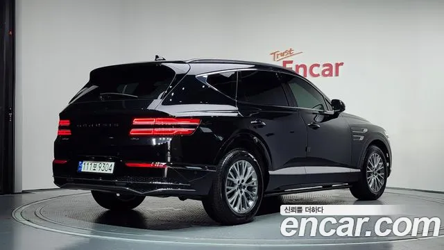 Genesis GV80 2.5T Бензин 2WD — Фото автомобиля 2