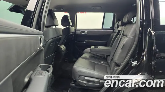 Hyundai Santafe Santa Fe (MX5) Бензин 2.5T 2WD — Фото автомобиля 12