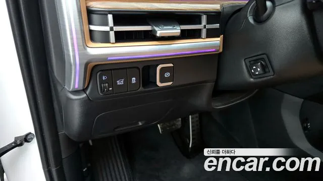Hyundai Santafe Santa Fe (MX5) Бензин 2.5T 2WD — Фото автомобиля 13