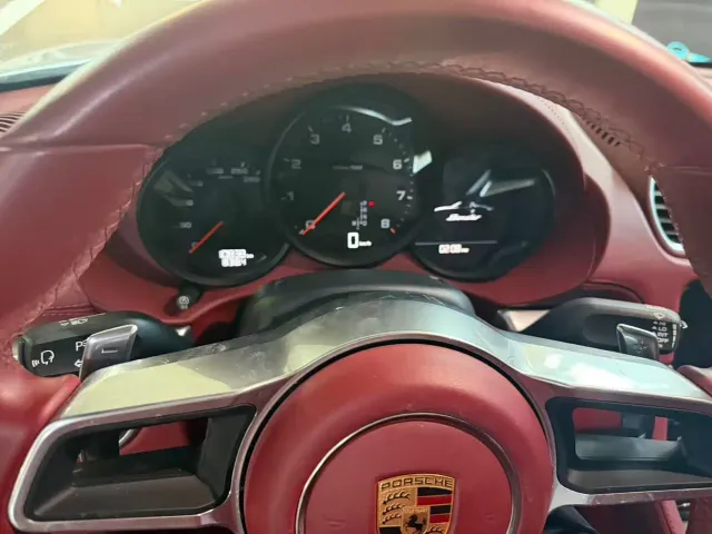 Porsche 718 — Фото автомобиля 3