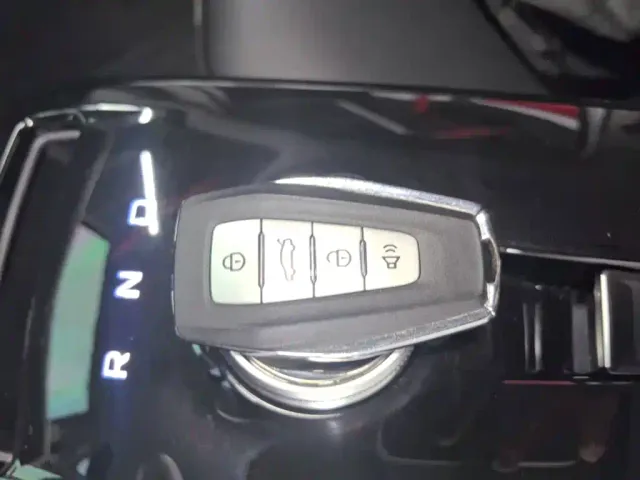 Geely Geometry E Firefly — Фото автомобиля 8