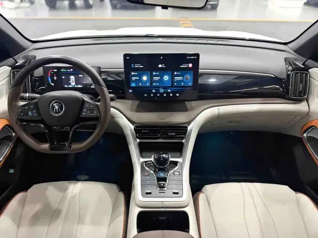 BYD Song Pro — Фото автомобиля 11