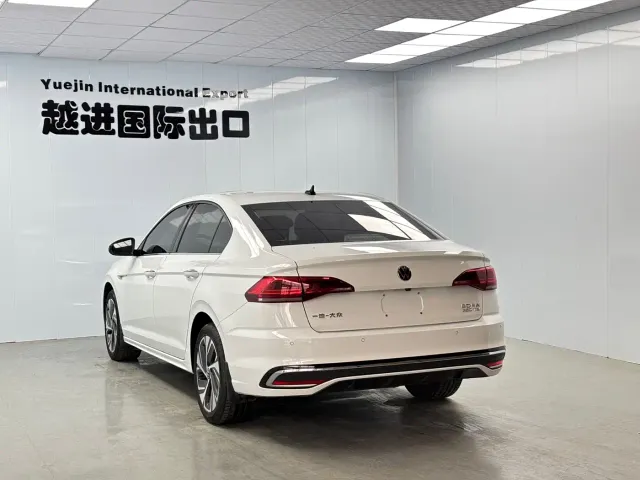 Volkswagen Bora 2023 280TSI DSG Prestige Edition — Фото автомобиля 8