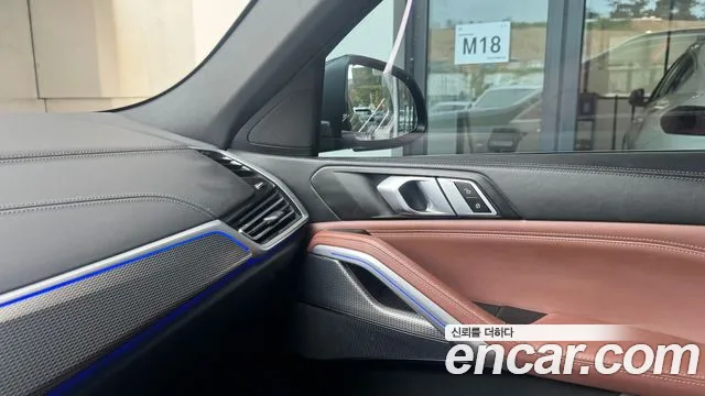 BMW X6 xDrive40i M Sport — Фото автомобиля 15