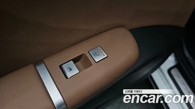 Hyundai Grandeur GN7 — Фото автомобиля 29