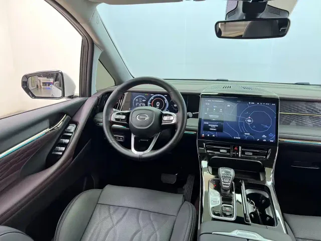 GAC Trumpchi M8 — Фото автомобиля 3
