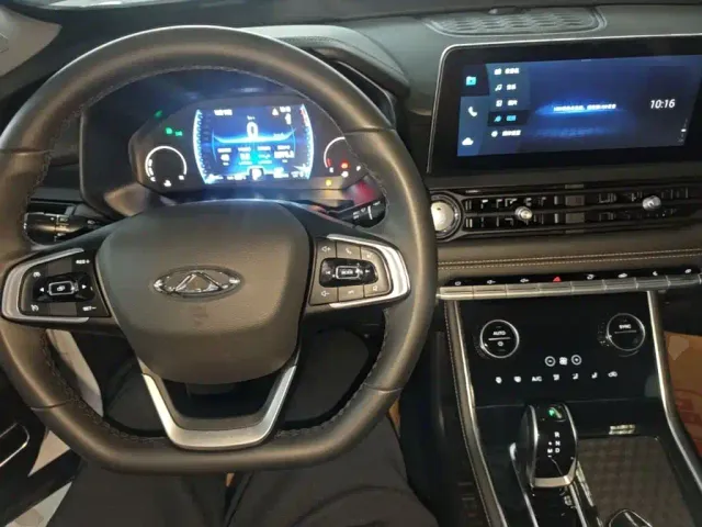Chery Tiggo 8 — Фото автомобиля 9