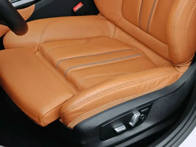 BMW 6 Series Gran Turismo — Фото автомобиля 13