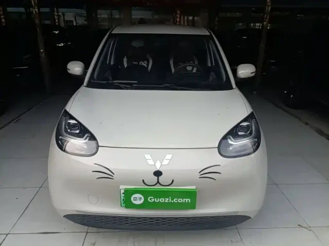 Wuling Bingo — Фото автомобиля 2