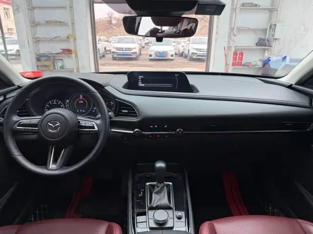 Mazda CX-30 — Фото автомобиля 13